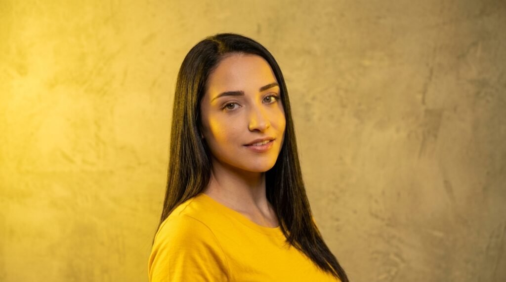 Avi Love Bio: Age, Height, Career & Net Worth