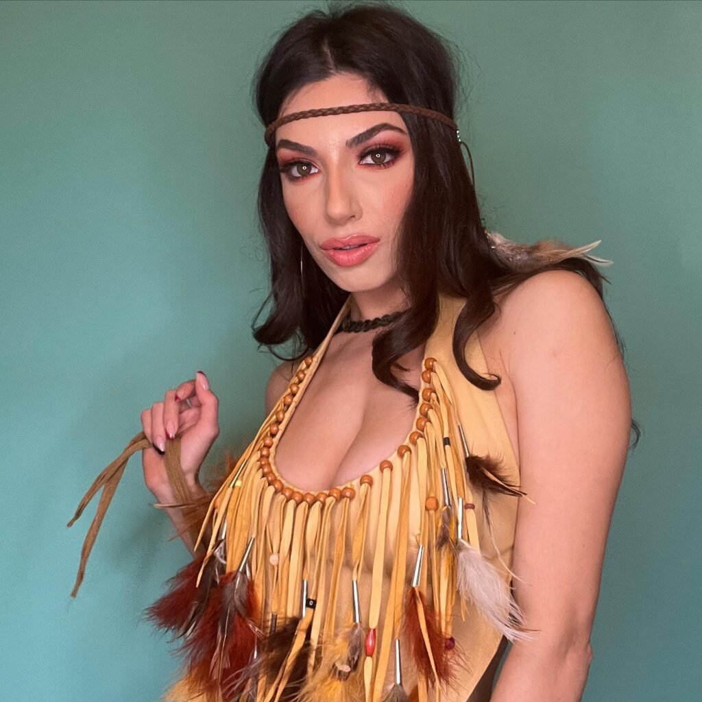 Darcie Dolce Biography: Age, Career, Net Worth 2026