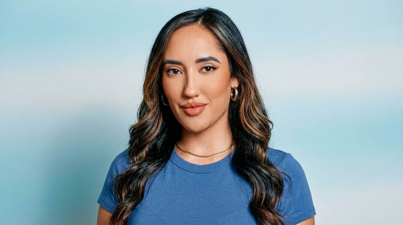 Chloe Amour: Age, Career, Family, Boyfriend & Net Worth