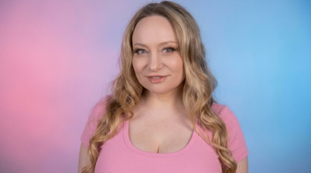 Who Is Aiden Starr? Age, Career & Net Worth
