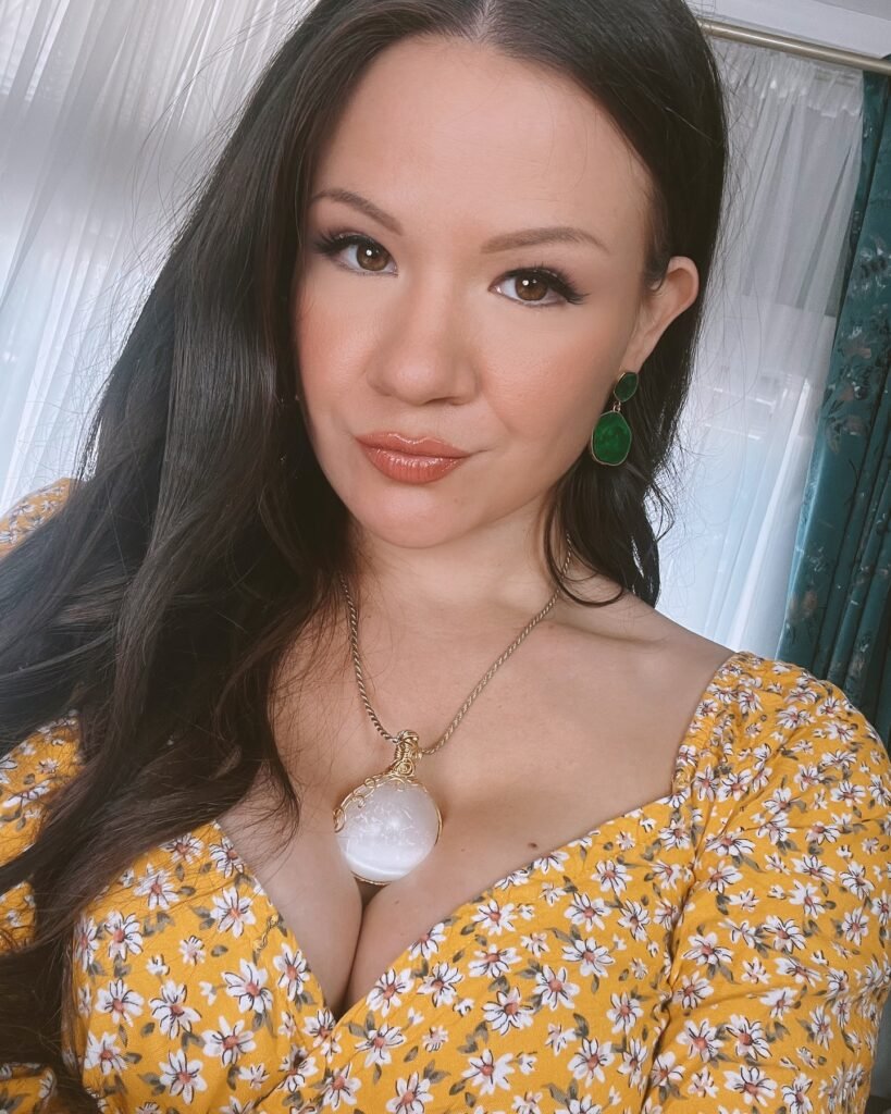 Alison Rey Biography: Age, Career, Height & Net Worth
