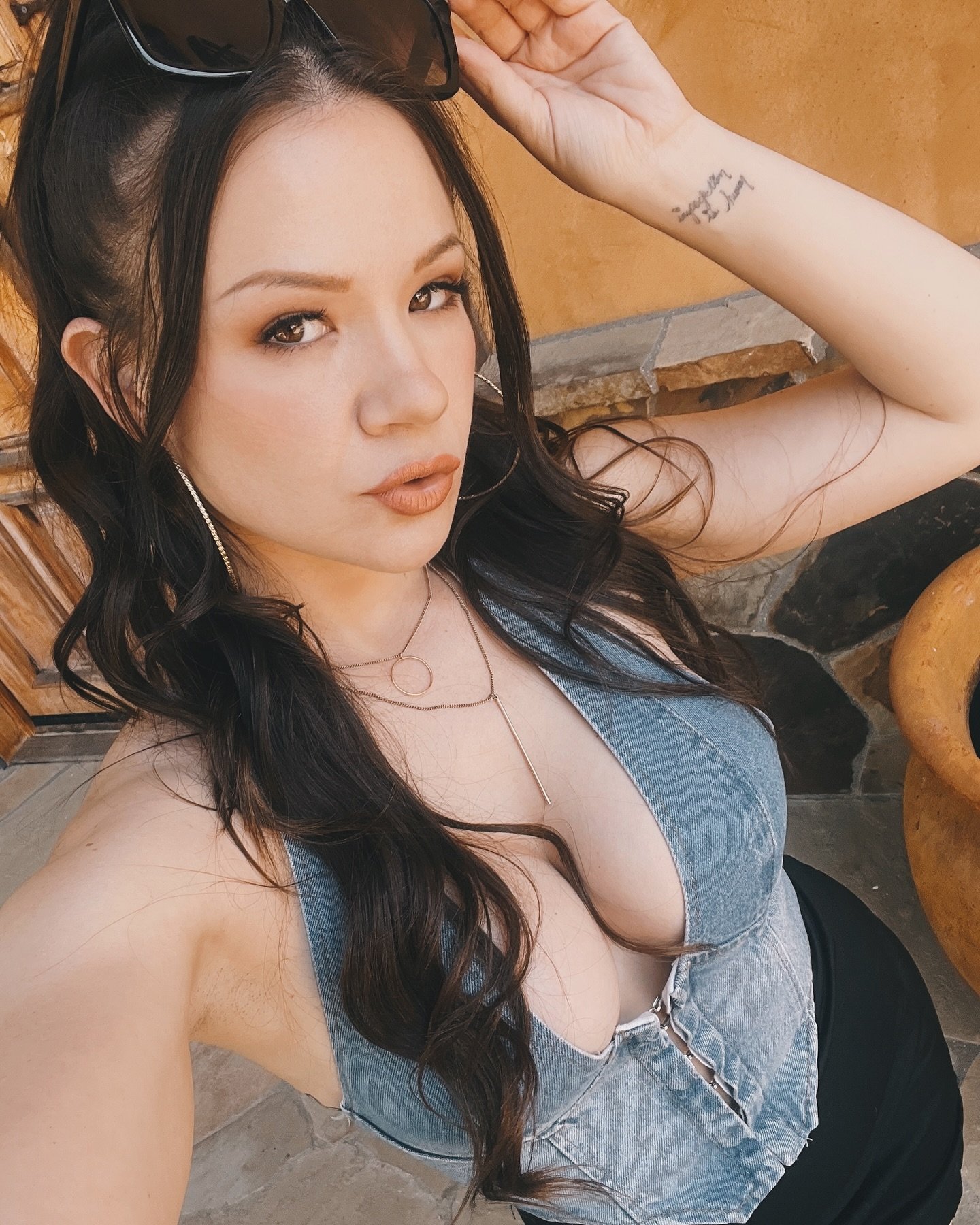 Alison Rey Biography: Age, Career, Height & Net Worth