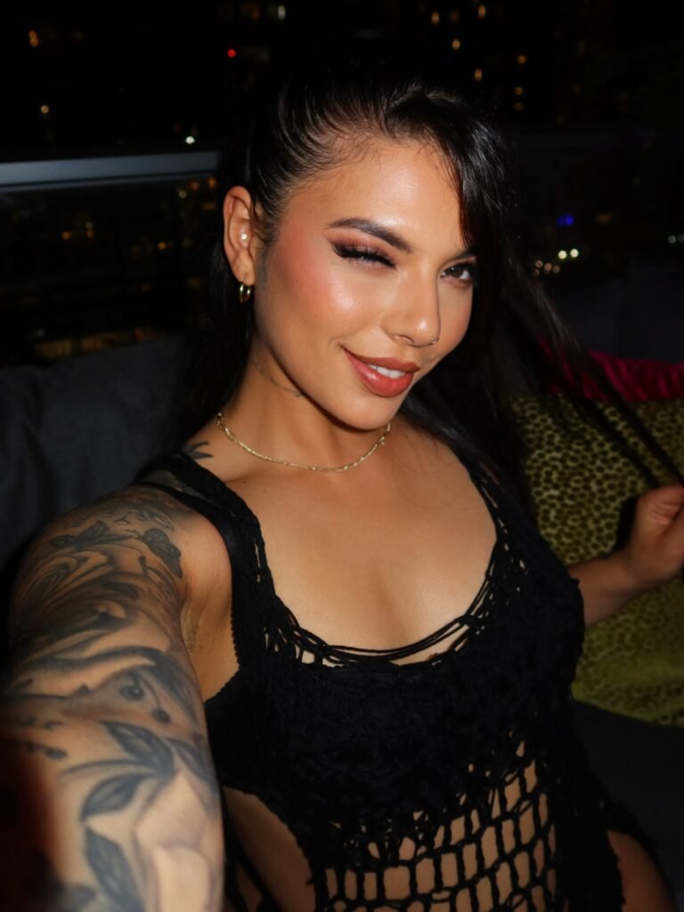 Gina Valentina Bio: Age, Career, Height & Net Worth