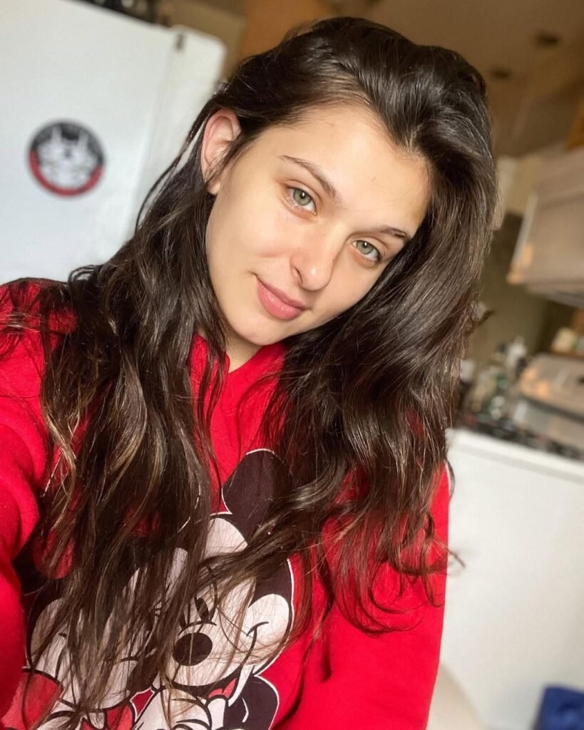 Leah Gotti Biography: Age, Height, Net Worth & Career