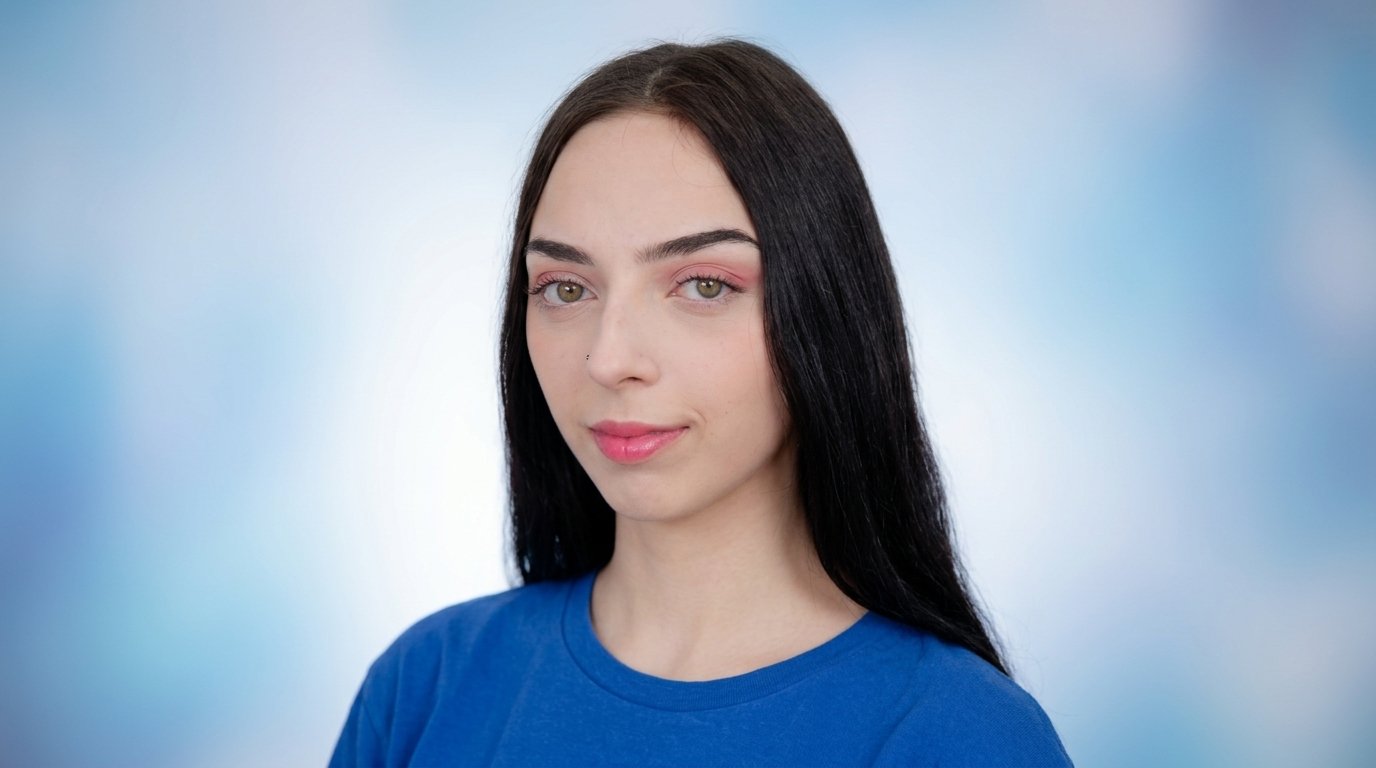 Scarlett Rosewood Bio: Age, Career, Net Worth (What's Real)